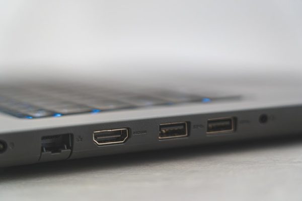 PORT HDMI USB PC