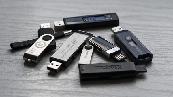 Clé USB capacitée 1T